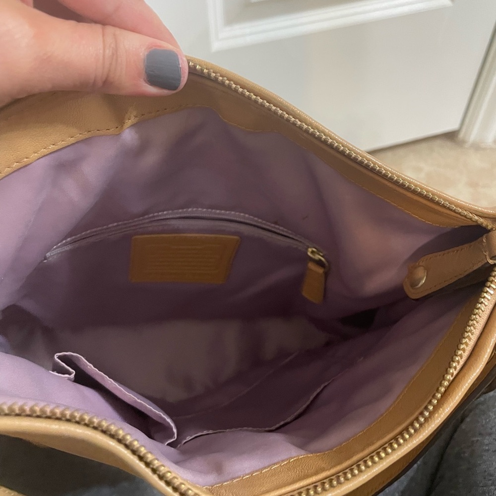 Coach Tan Leather Shoulder Bag - Picture 3 of 4